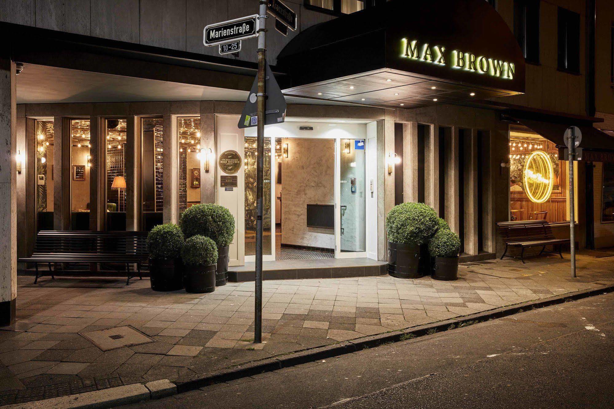 Max Brown Hotel Midtown, Part Of Sircle Collection Düsseldorf Eksteriør bilde